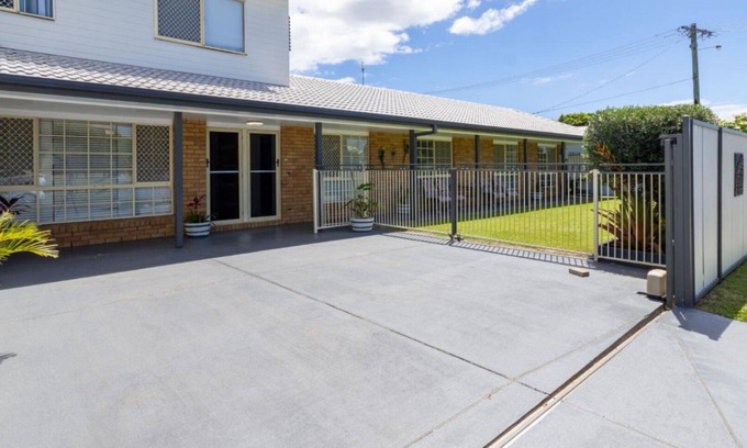 Banksia Beach Apartment | The Bribie Island Beachcomber