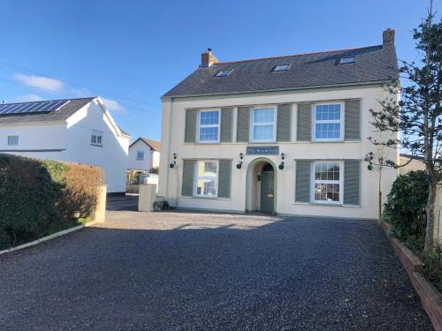 Braunton House | The Brookfield