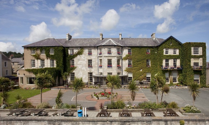 Beaumaris Hotel | The Bulkeley Hotel