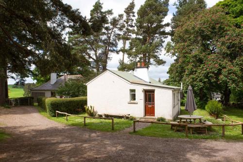 Elgin House | The Bungalow