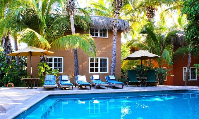 Pedregal Hotel | The Bungalows Hotel