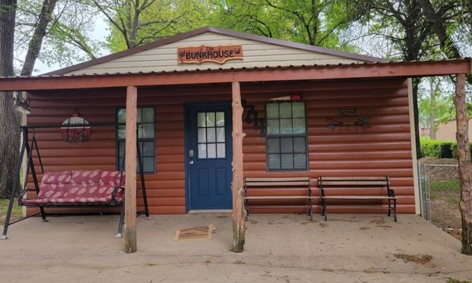 Kingston House | The Bunkhouse
