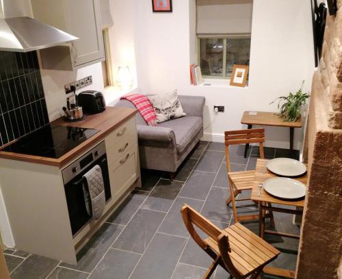 Penrith Apartment | The Burrow