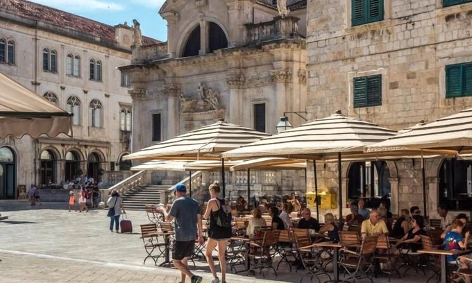Dubrovnik Old Town House | The Byron Dubrovnik