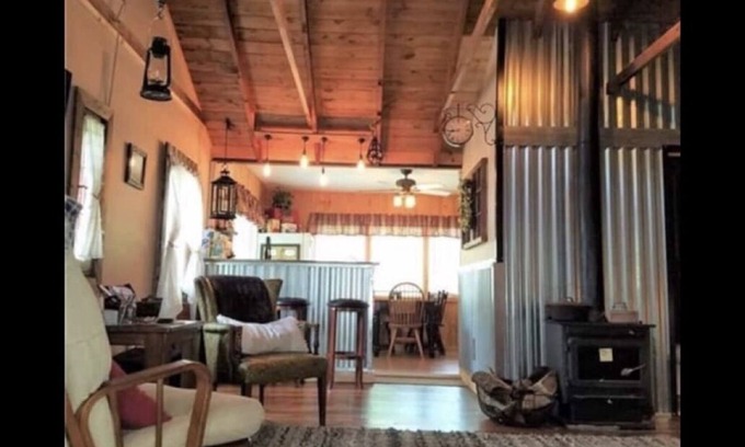 White Lake Cottage | The Cabin at Bethel