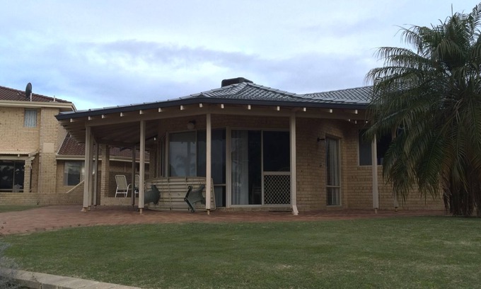 Mandurah House | The Canal House