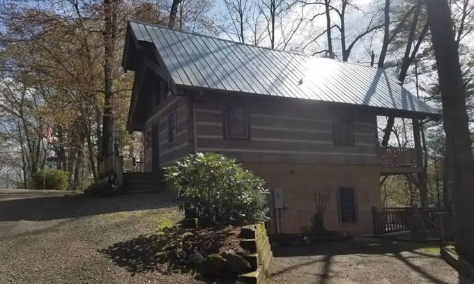 Waynesville Cabin | The Cardinal Suite at Hawthorn Haven- Lower Level