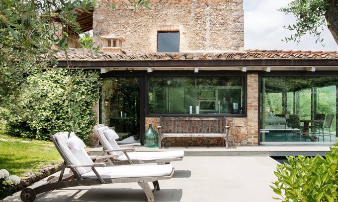 Simignano Villa | The Casina