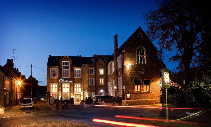 Lincoln Hotel | The Castle Hotel