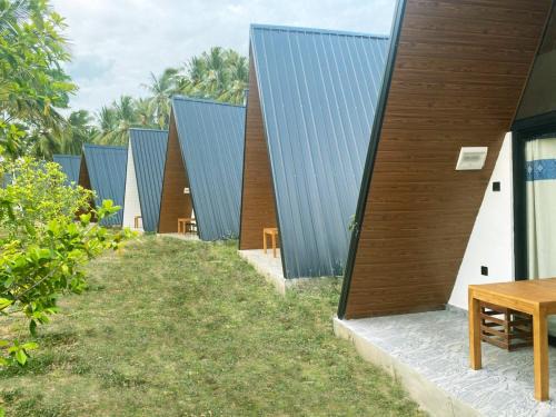 Udawalawa Hotel | The Castle Safari Cottage
