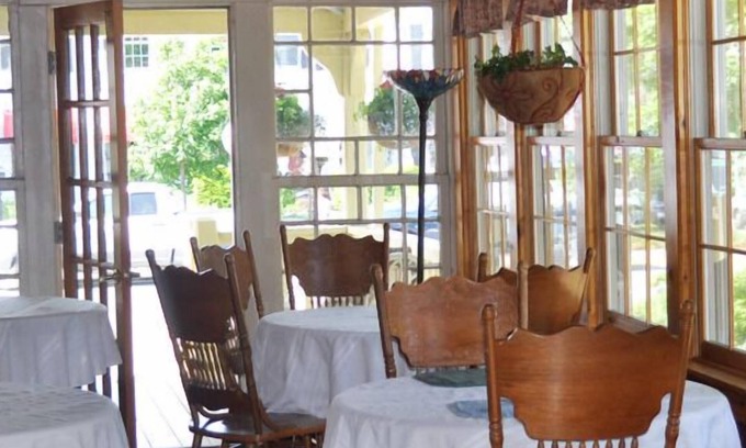 Bar Harbor House | The Central House