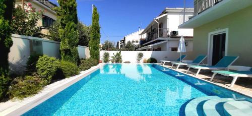 Kassiopi Apartment | The Central Suites