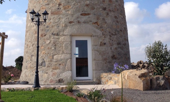 Vaire Cottage | The chairies of vairé: '' The mill of Vairé ''