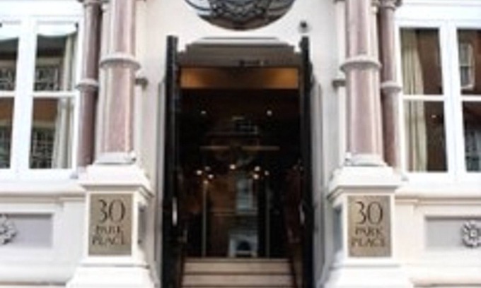 Leeds City Center Apartment | The Chambers - Park Place - Apartments