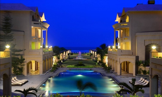 Puri Hotel | The Chariot Resort & Spa