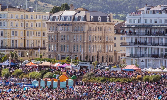 Eastbourne City Centre Hotel | The Chatsworth Hotel