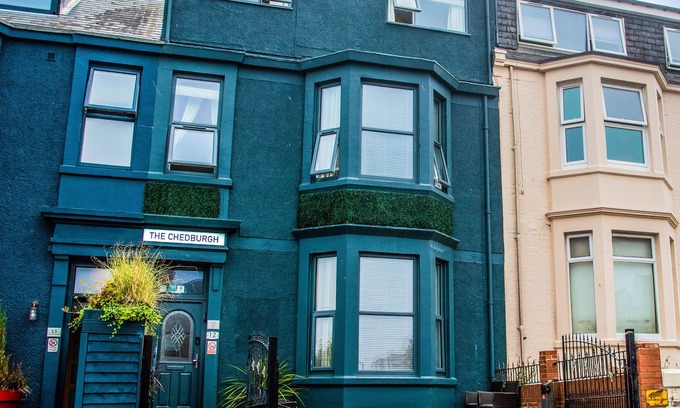 Whitley Bay House | The Chedburgh Guest House