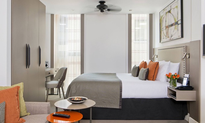 The City of London Apartment | The Chronicle by Supercity Aparthotels