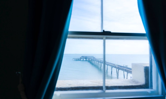 Deal Apartment | The Clarendon Hotel