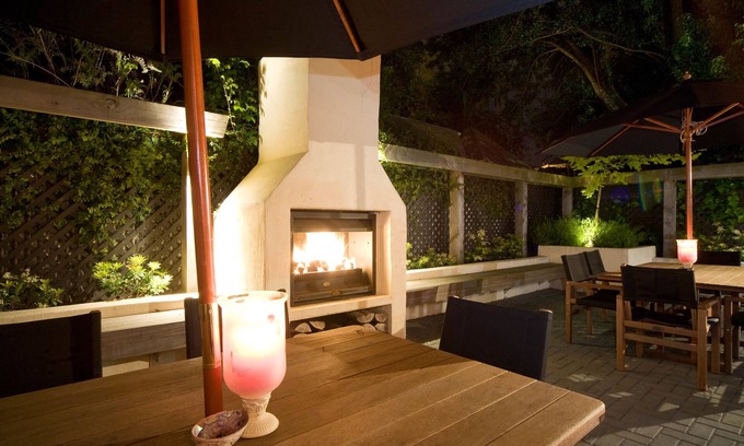 Christchurch City Centre Cabin | The Classic Villa