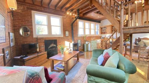 Ventnor House | The Clock Tower