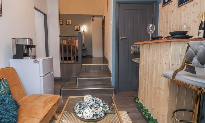 Chester Cottage | The Cloud Apartment 1