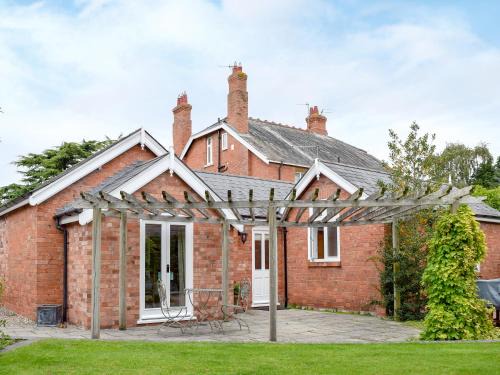 Malvern House | The Coach House