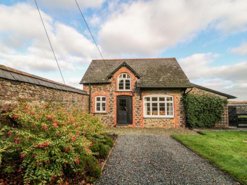 Broadwoodwidger House | The Coach House