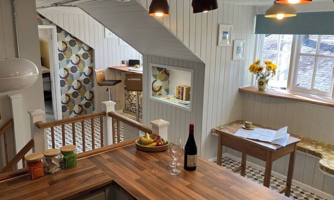 Godmanstone Cottage | The Coach House - Trinity Lodge