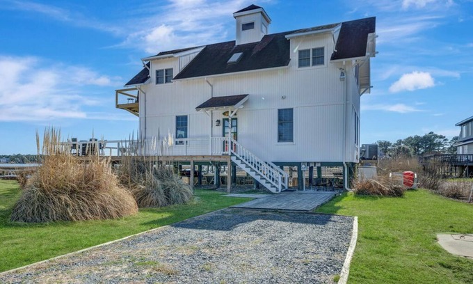 Deep Hole House | The Coastal Retreat you've been longing for!