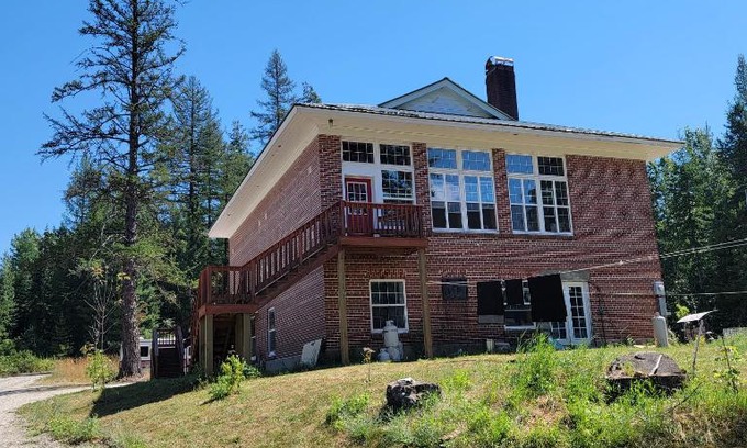 Sandpoint Bed & Breakfast | The Colburn Schoolhouse - Geography suite