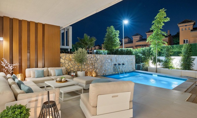 Marbella Ski Chalet | The Collection - 4Bd Townhouse on the Golden Mile!