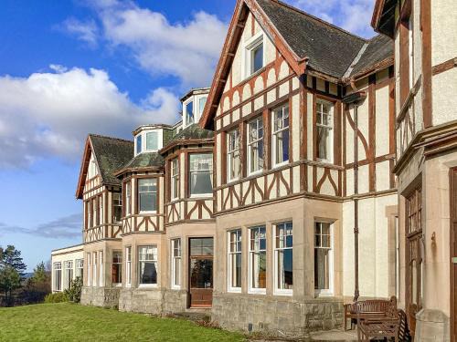 Lairg Apartment | The Cooks Apartmen - Uk48668