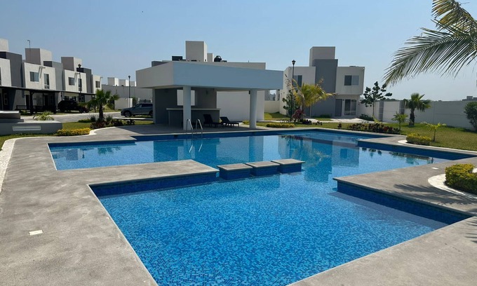 Veracruz House | The corner Veracruz. Vacation home in Puerto Veracruz