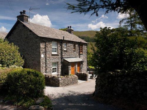 Troutbeck House | The Cosy Peacock