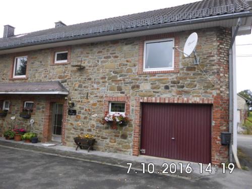 Montenau House | The Cottage and The Loft