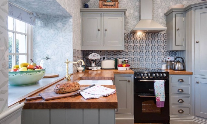 Cornhill on Tweed Cottage | THE COTTAGE, Branxton - sleeps 2 guests in 1 bedroom