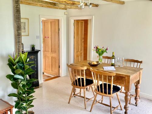 York House | The Cottage