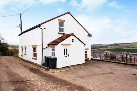 Langley Park House | The Cottage, Hill Top Stables