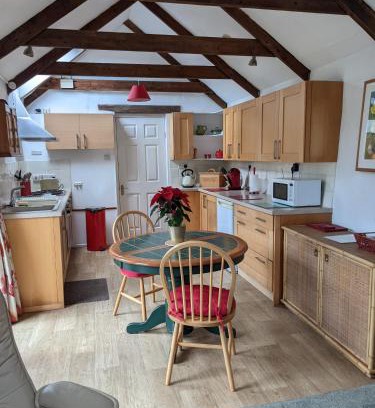Mabe House | The Cottage, Little Trembroath