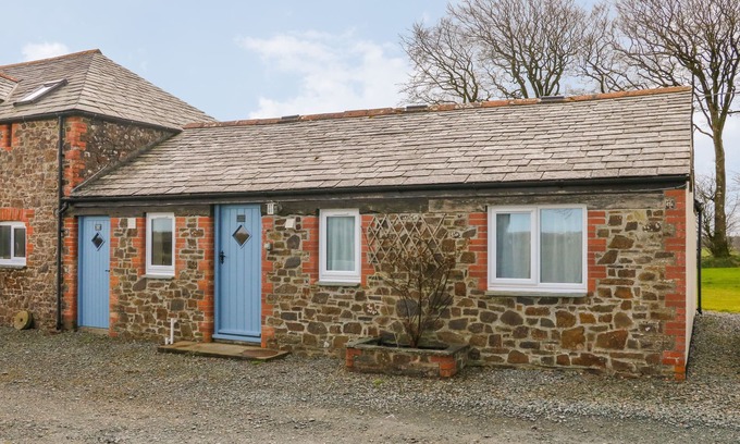 Holsworthy Cottage | THE COTTAGE, pet friendly, country holiday cottage in Holsworthy