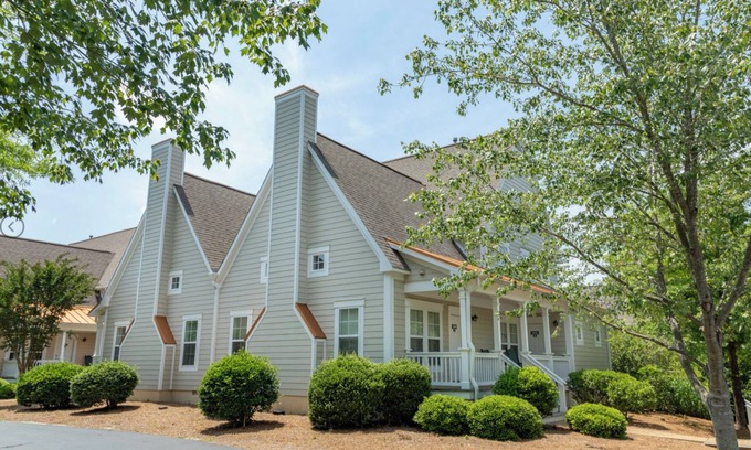 Lackey Resort | The Cottages at Kings Creek Resort Williamsburg, VA,