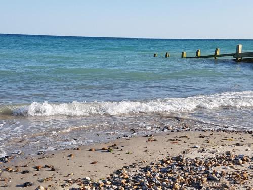 Littlehampton House | The Cottages by the Sea