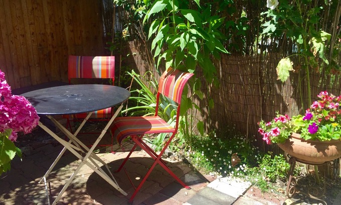 Quartier Victor Hugo House | The countryside in the city at the gates of Paris City Break Gîte de France.