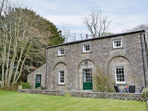 Fourstones Near Bentham House | The Court House