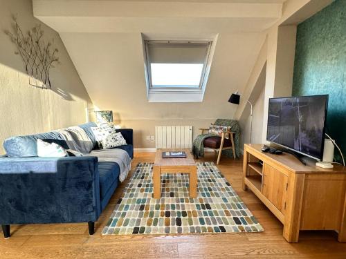Windsor City Centre Apartment | The Courtyard 2 Bedroom Apartments in Central Windsor with Parking