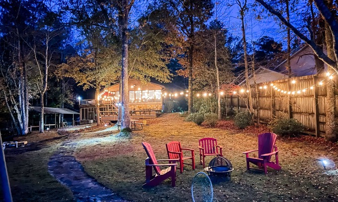 Jacksons' Gap House | The Cove- Kayak, Private Boat Ramp, Fire Pit, Ping Pong, Darts, & EV Charger