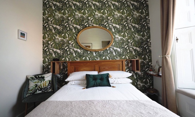 Berwick-upon-Tweed House | The Cowrie Guest House