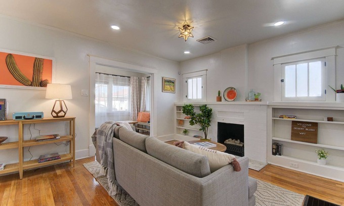 Downtown Albuquerque House | The Coziest Cactus - Downtown - Cute 2bd