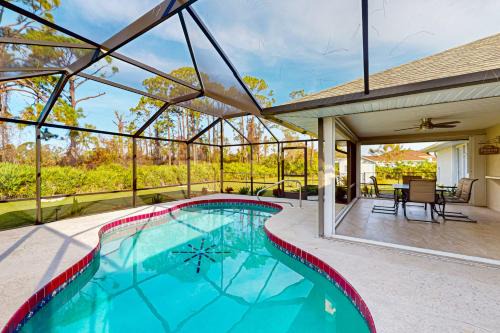 Gulf Cove House | The Cozy House